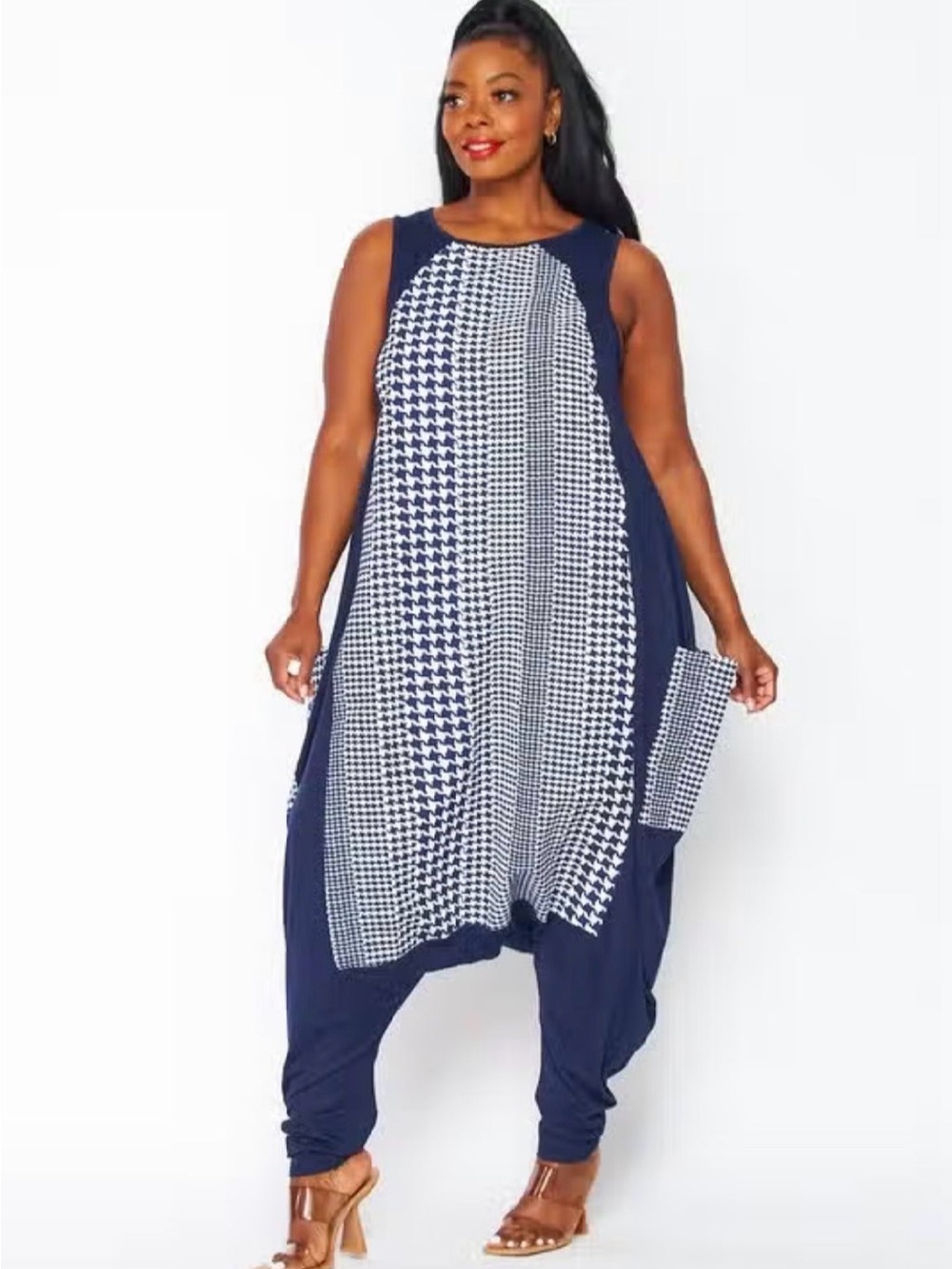 Sleeveless Navy & White Houndstooth Panel Jumpsuit